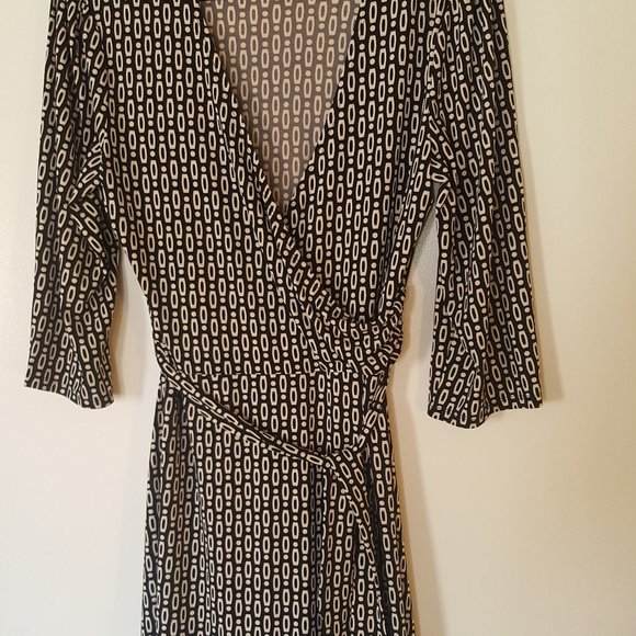 APT 9 WRAP DRESS / TOP XL Stretch Plunge Neck b&w Abstract Geometric Sexy - Picture 4 of 6